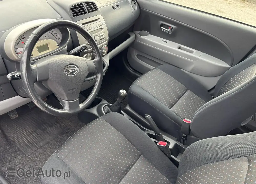 DAIHATSU Sirion 1.3