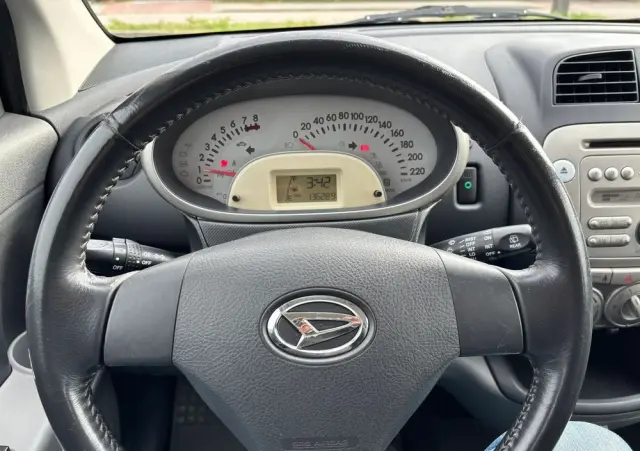 DAIHATSU Sirion 1.3
