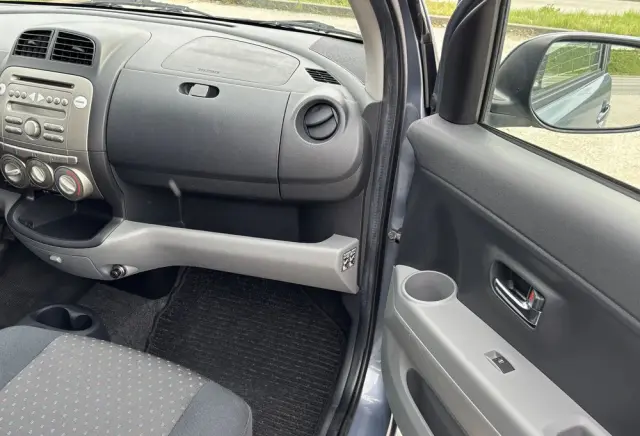 DAIHATSU Sirion 1.3