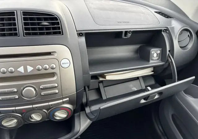 DAIHATSU Sirion 1.3