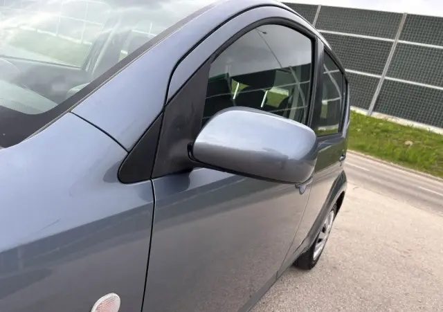 DAIHATSU Sirion 1.3