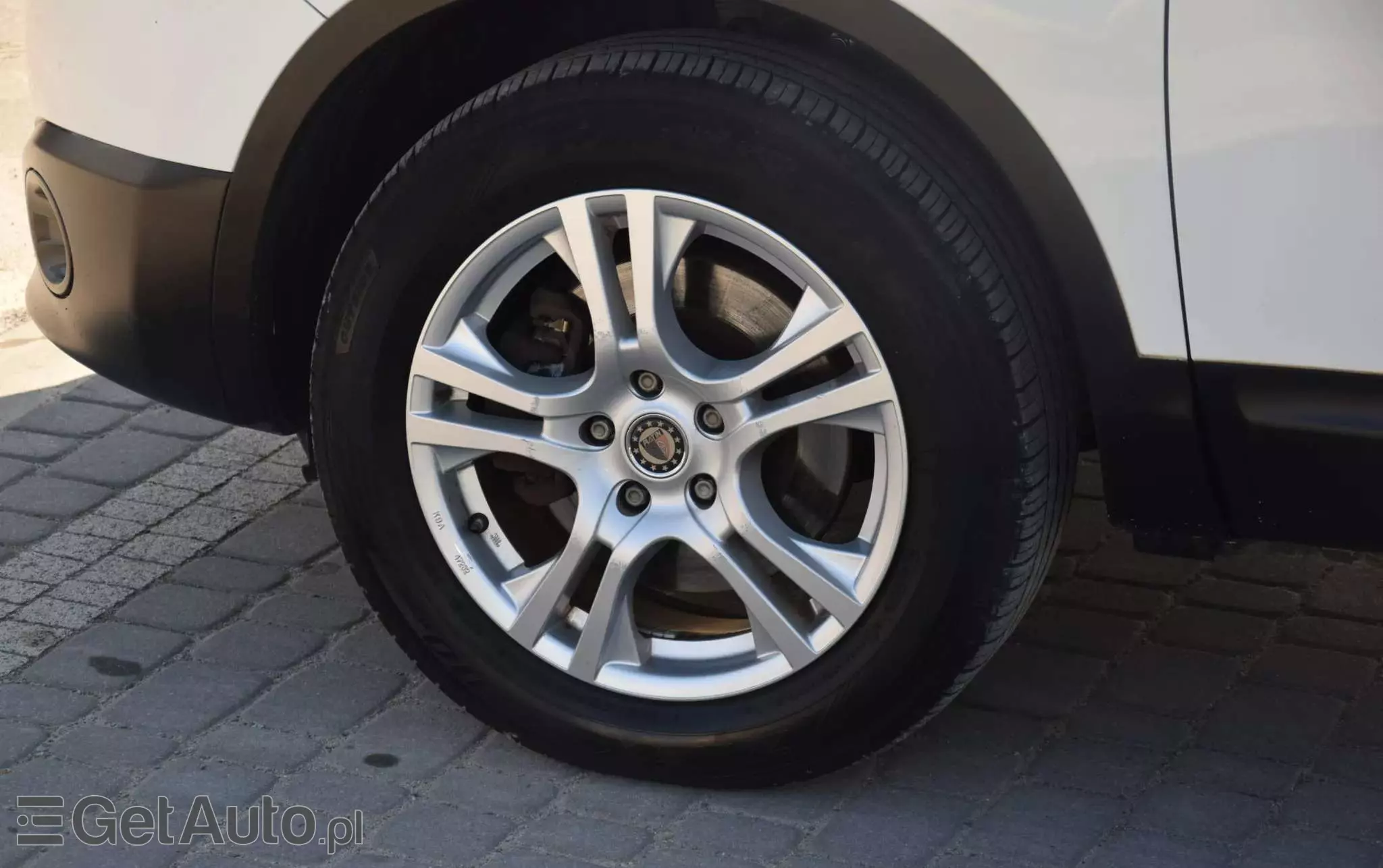 NISSAN Qashqai+2 2.0 dCi Acenta