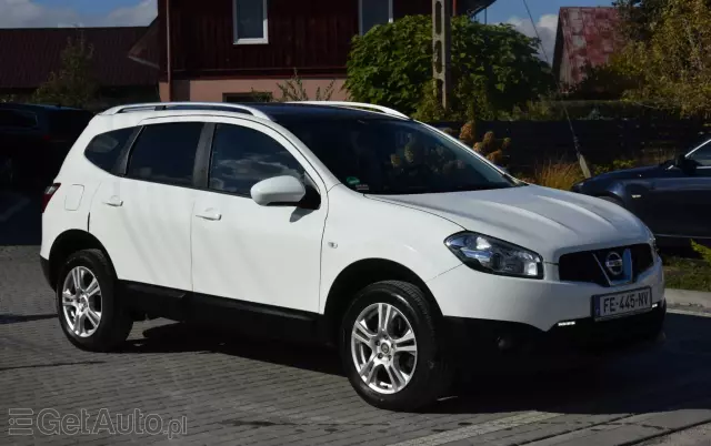 NISSAN Qashqai+2 2.0 dCi Acenta