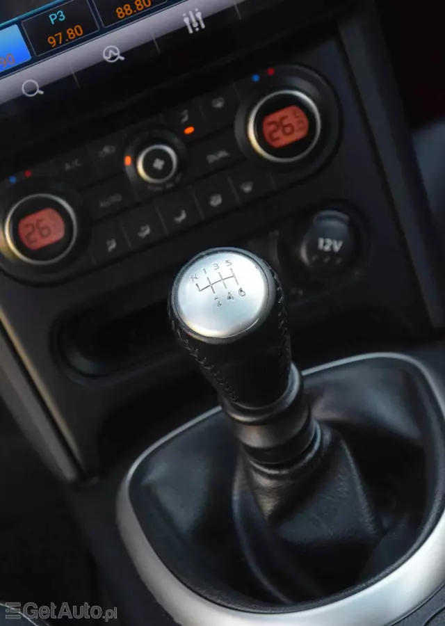 NISSAN Qashqai+2 2.0 dCi Acenta