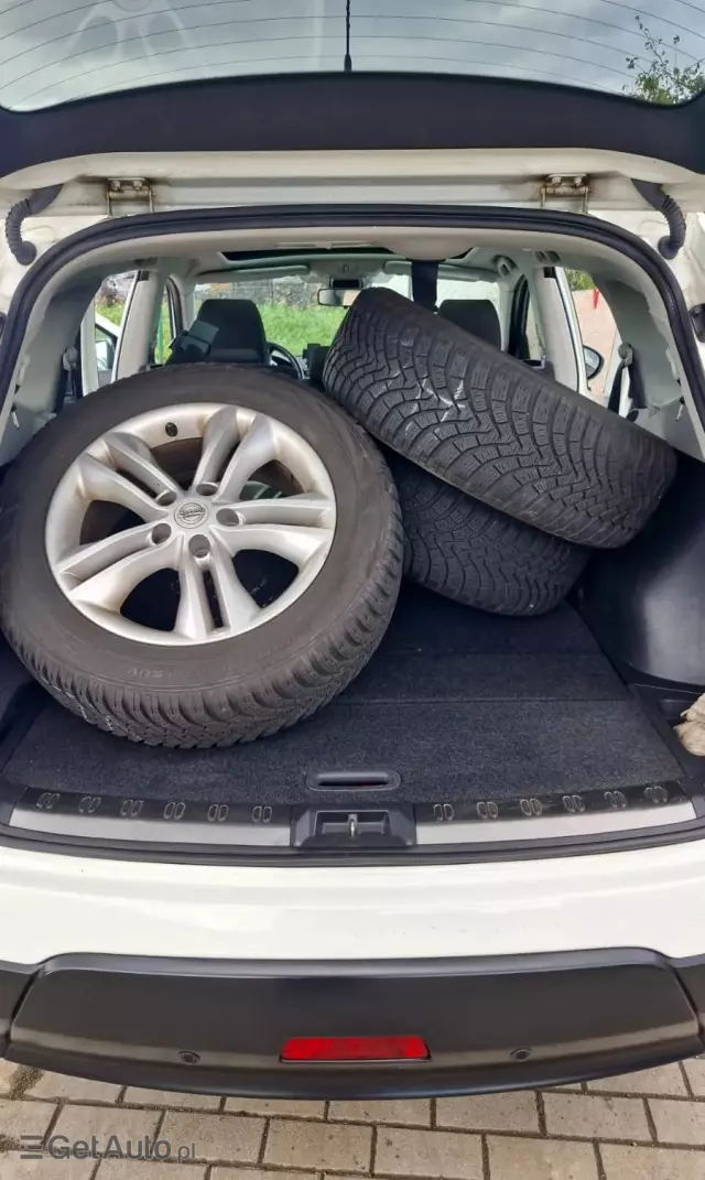 NISSAN Qashqai+2 2.0 dCi Acenta