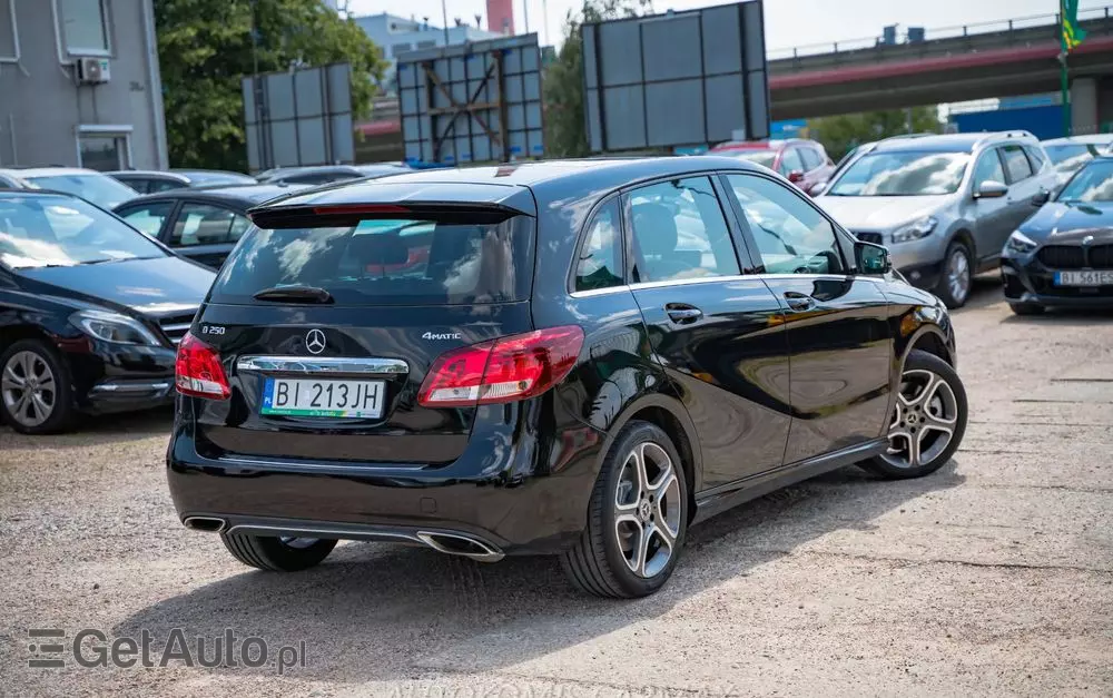 MERCEDES-BENZ Klasa B 250 4-Matic