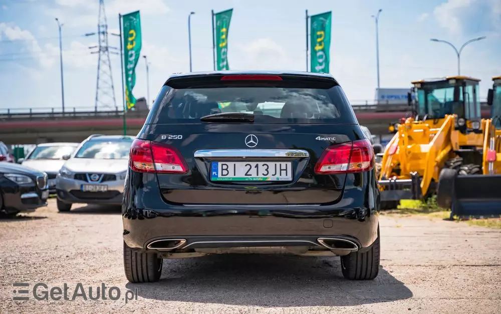 MERCEDES-BENZ Klasa B 250 4-Matic