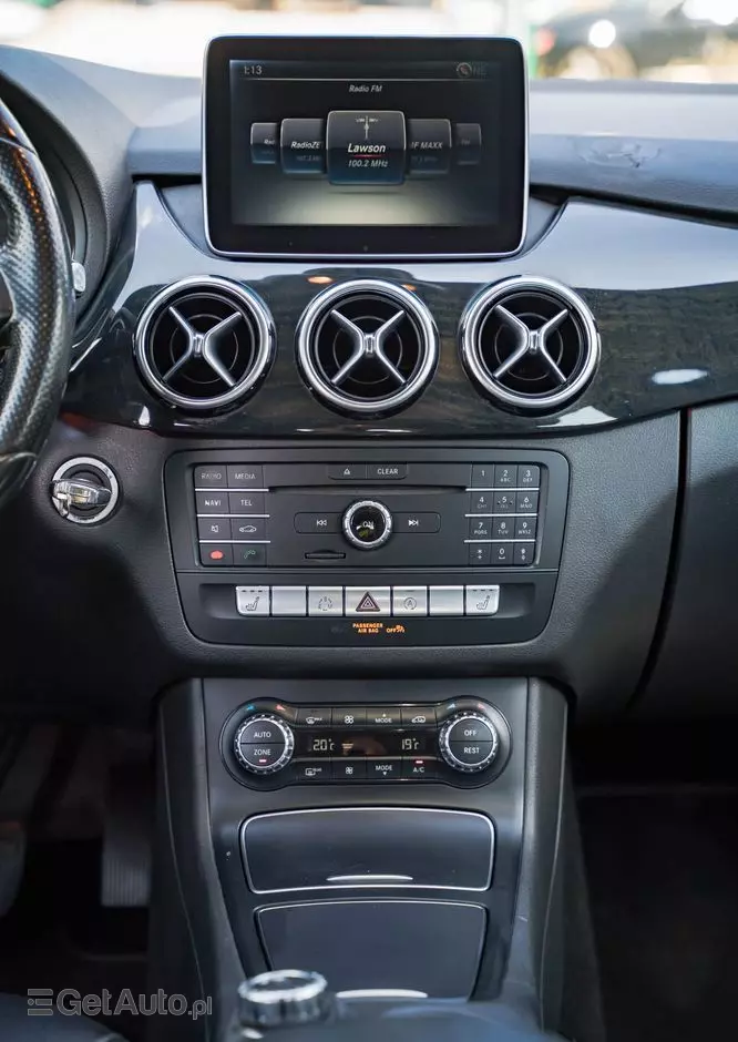 MERCEDES-BENZ Klasa B 250 4-Matic