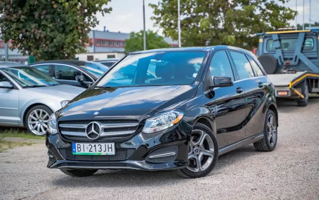 MERCEDES-BENZ Klasa B 250 4-Matic