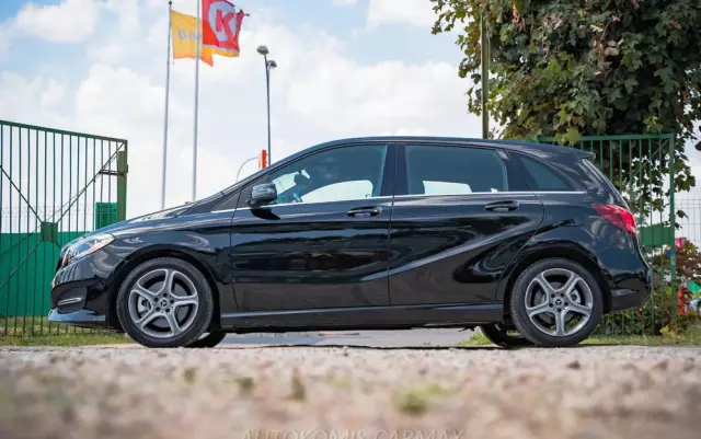 MERCEDES-BENZ Klasa B 250 4-Matic