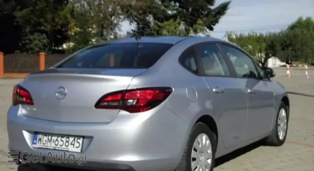 OPEL Astra 