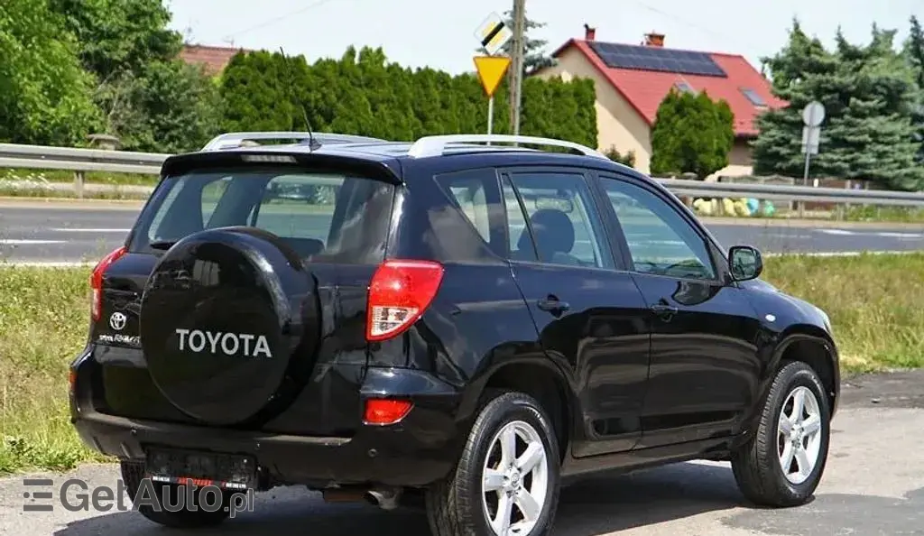 TOYOTA Rav 4 
