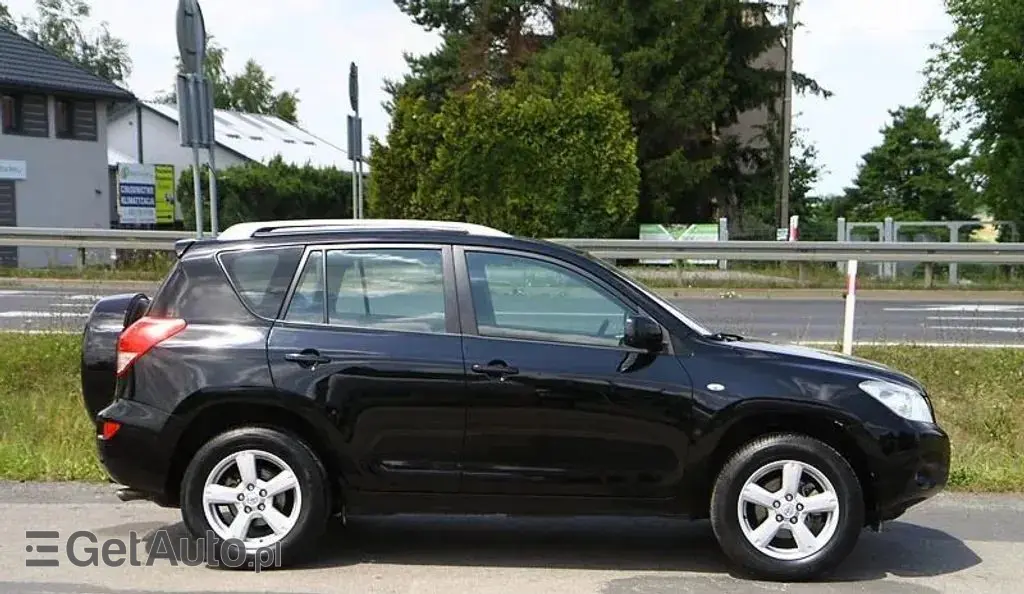 TOYOTA Rav 4 