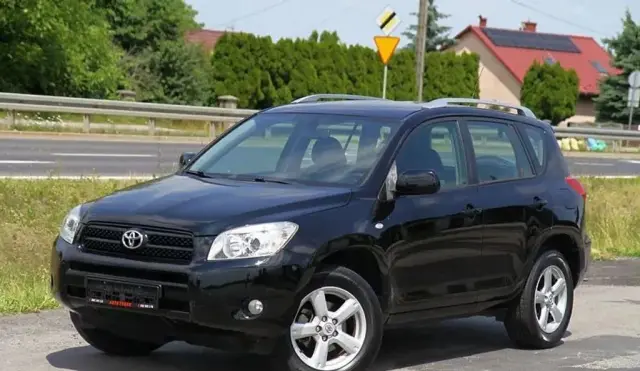 TOYOTA Rav 4 