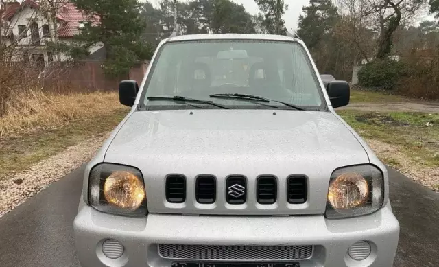 SUZUKI Jimny 