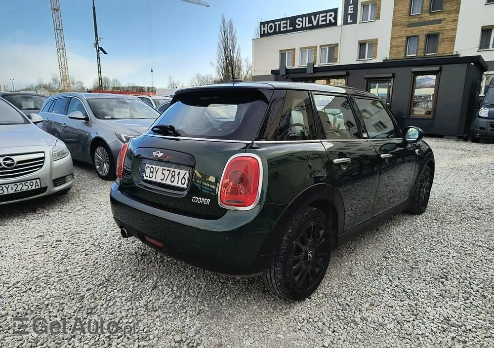 MINI Cooper 