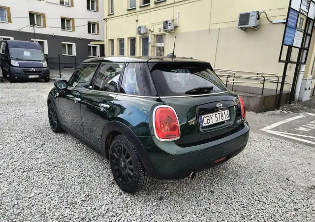 MINI Cooper 