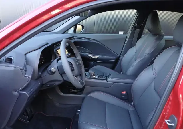 LEXUS LBX 1.5 Hybrid Elegant