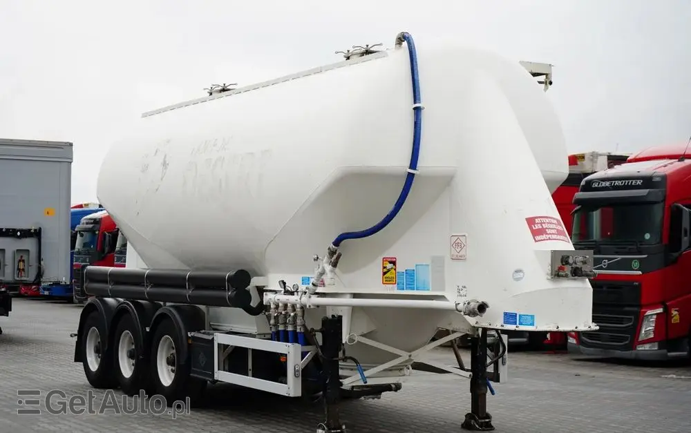 FELDBINDER CEMENTONACZEPA / 2 KOMORY / 37 000 L / SILOS / DO MATERIAŁÓW SYPKICH  / ALUFELGI 