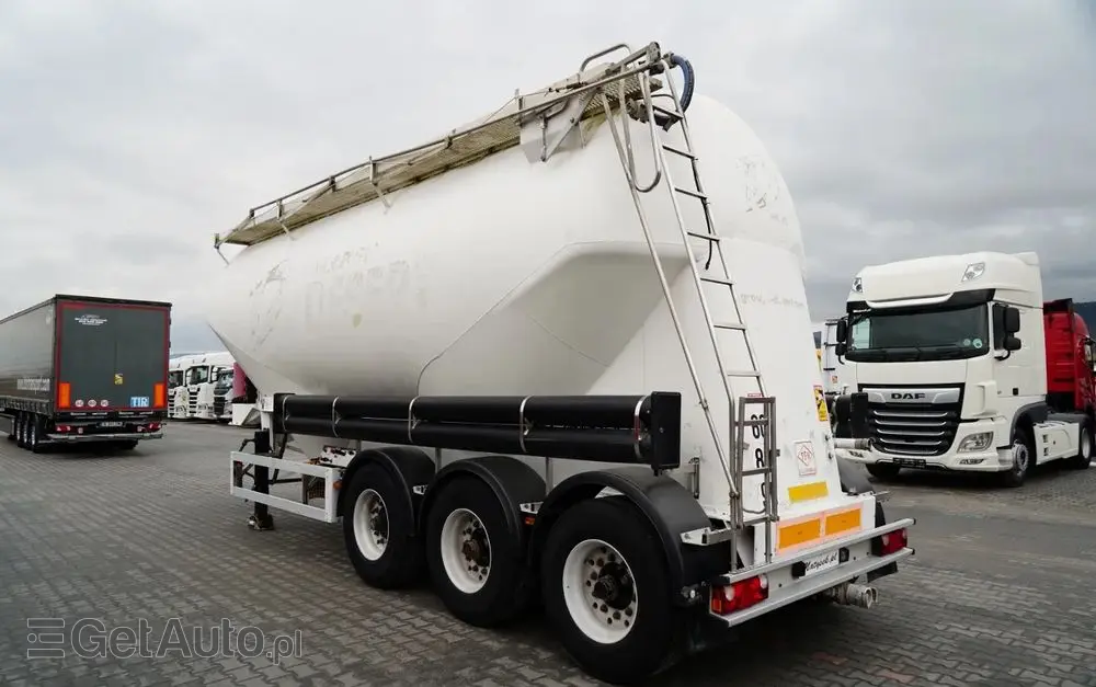 FELDBINDER CEMENTONACZEPA / 2 KOMORY / 37 000 L / SILOS / DO MATERIAŁÓW SYPKICH  / ALUFELGI 