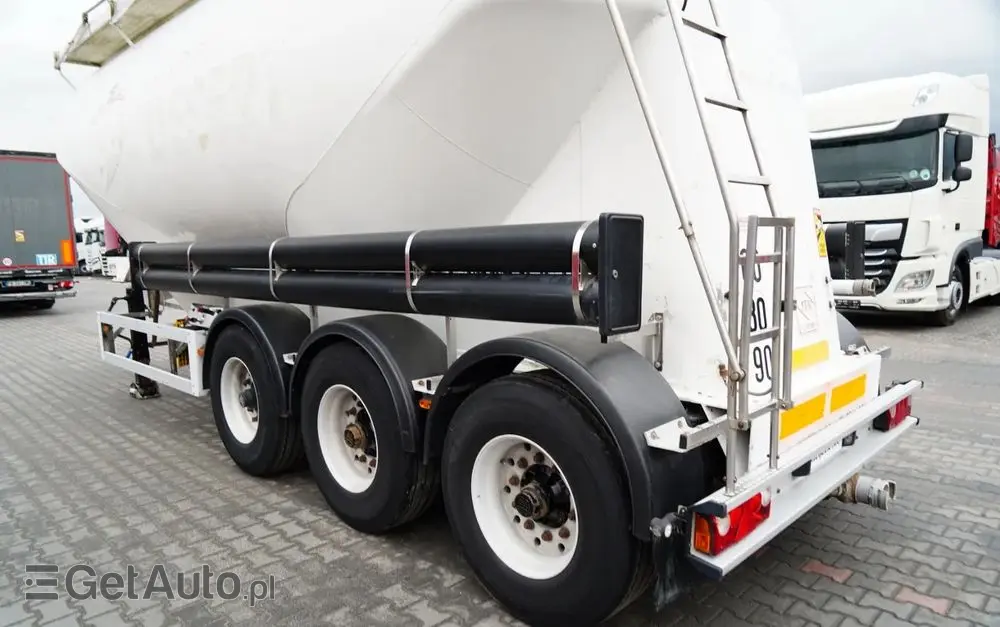 FELDBINDER CEMENTONACZEPA / 2 KOMORY / 37 000 L / SILOS / DO MATERIAŁÓW SYPKICH  / ALUFELGI 