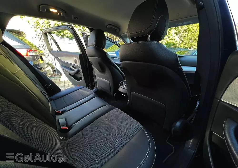 MERCEDES-BENZ Klasa E 220 d