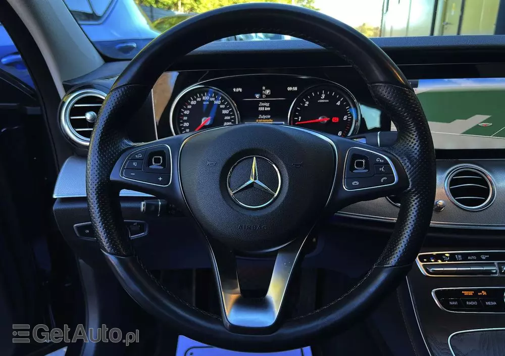 MERCEDES-BENZ Klasa E 220 d