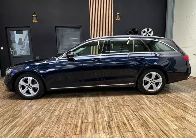 MERCEDES-BENZ Klasa E 220 d