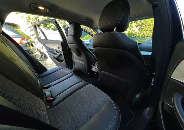 MERCEDES-BENZ Klasa E 220 d