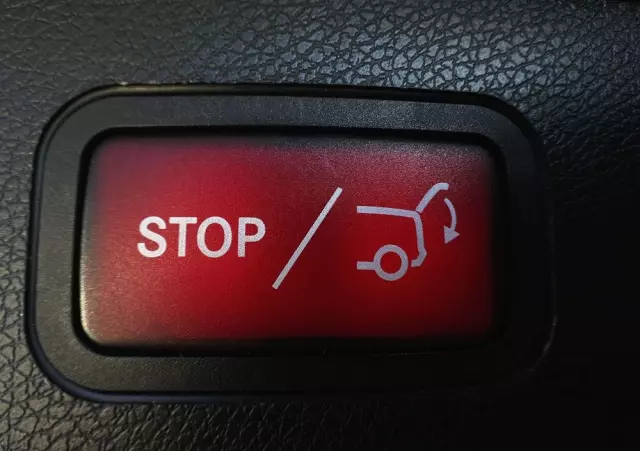 MERCEDES-BENZ Klasa E 220 d