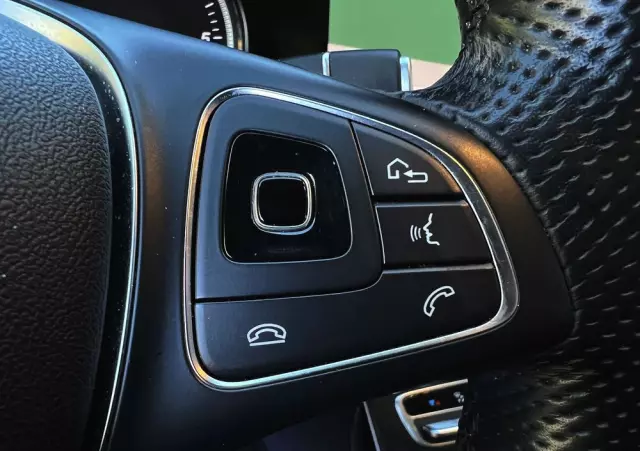 MERCEDES-BENZ Klasa E 220 d