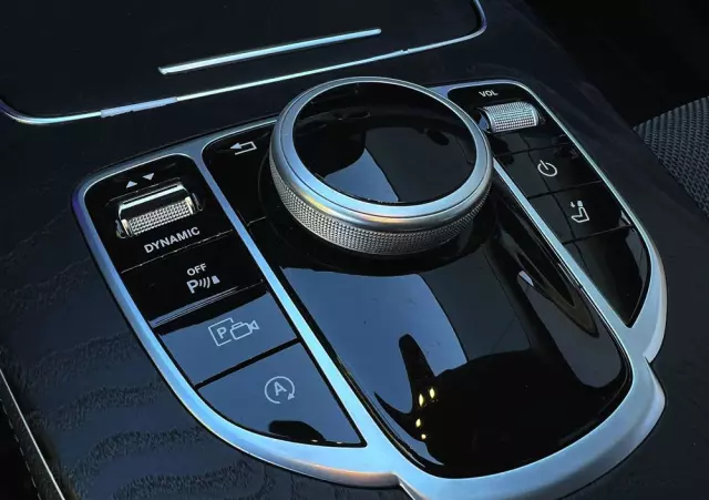 MERCEDES-BENZ Klasa E 220 d