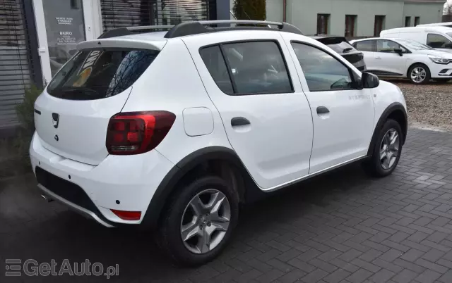 DACIA Sandero Stepway TCe 90 Prestige