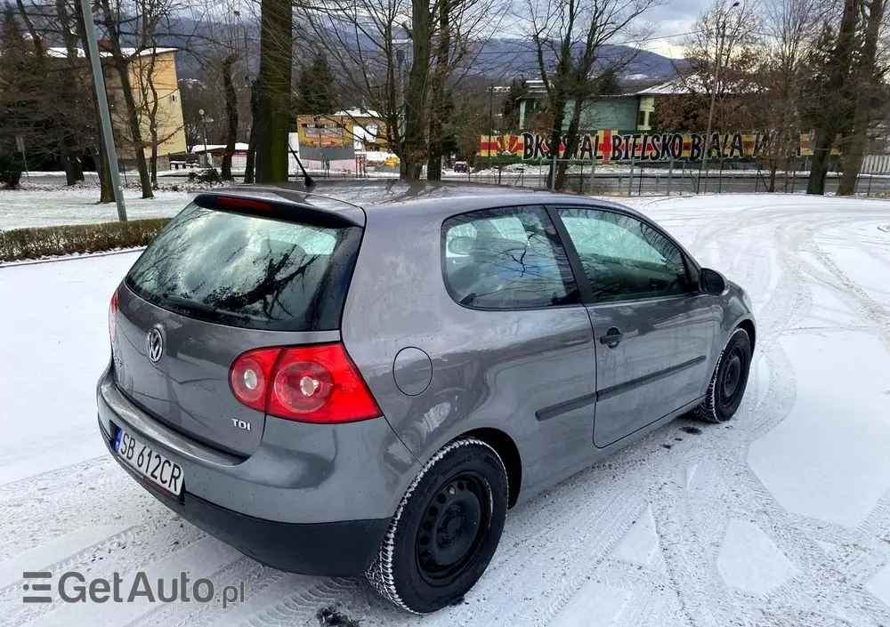 VOLKSWAGEN Golf 1.9 TDI Trendline DSG