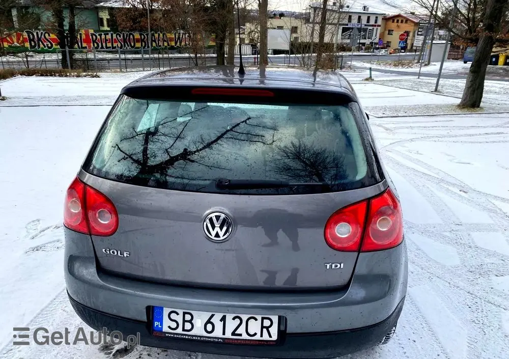 VOLKSWAGEN Golf 1.9 TDI Trendline DSG
