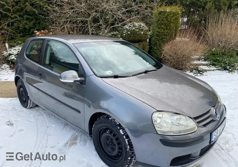 VOLKSWAGEN Golf 1.9 TDI Trendline DSG