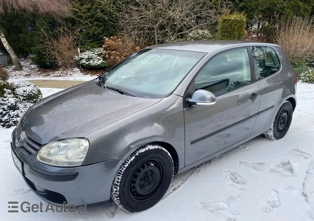 VOLKSWAGEN Golf 1.9 TDI Trendline DSG