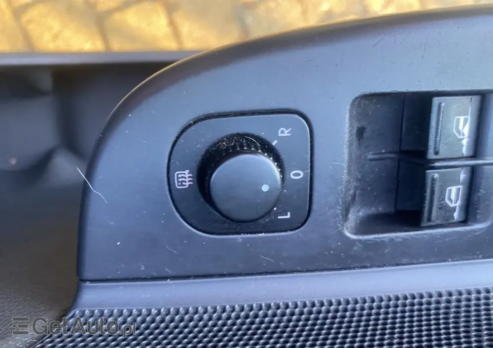 VOLKSWAGEN Golf 1.9 TDI Trendline DSG