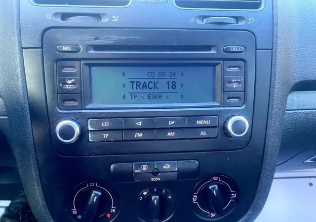 VOLKSWAGEN Golf 1.9 TDI Trendline DSG