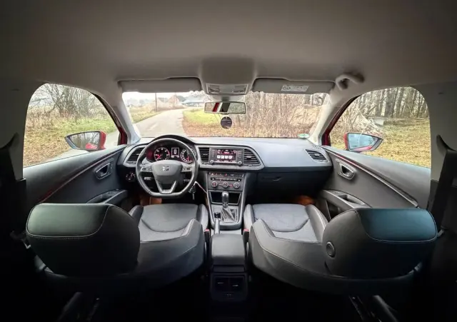 SEAT Leon SC 2.0 TDI DPF Start&Stop DSG FR