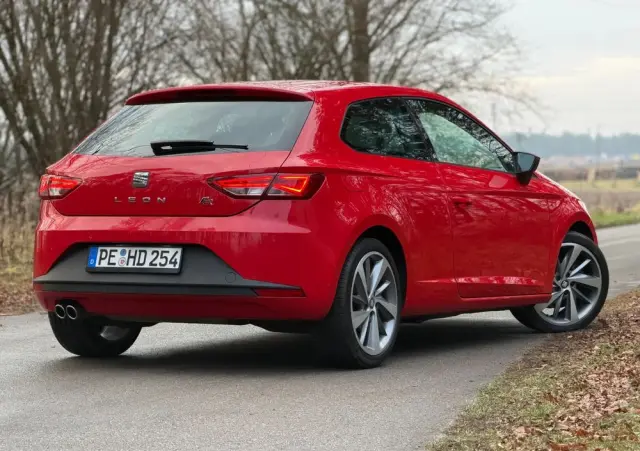 SEAT Leon SC 2.0 TDI DPF Start&Stop DSG FR