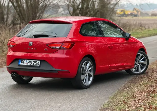 SEAT Leon SC 2.0 TDI DPF Start&Stop DSG FR