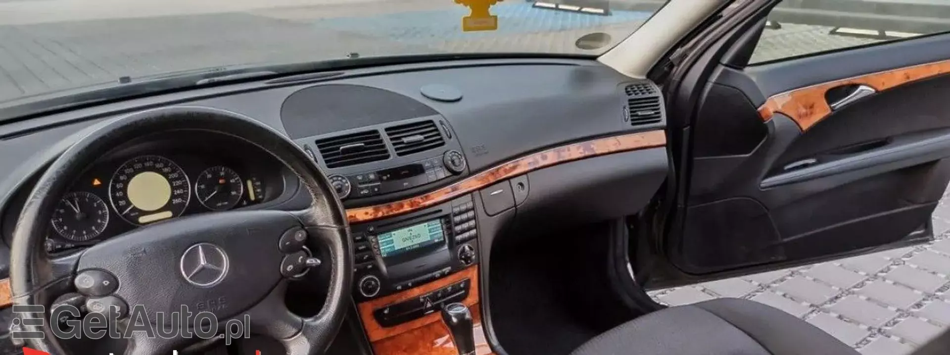 MERCEDES-BENZ Klasa E 