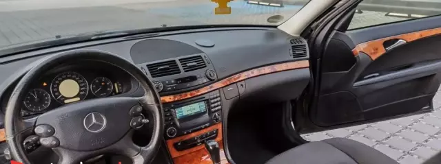 MERCEDES-BENZ Klasa E 