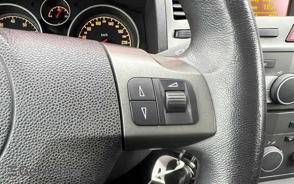 OPEL Zafira 1.8