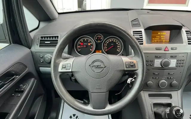 OPEL Zafira 1.8