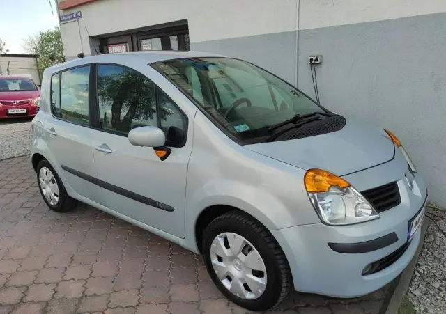 RENAULT Modus 