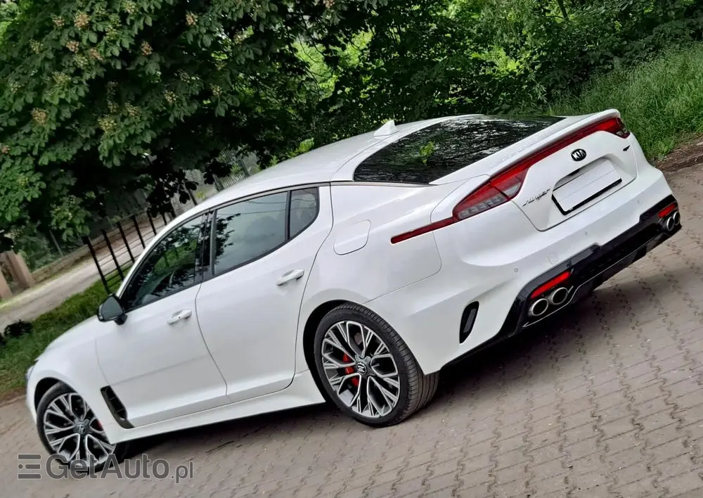 KIA Stinger 3.3 T-GDI V6 GT Prestige Line AWD