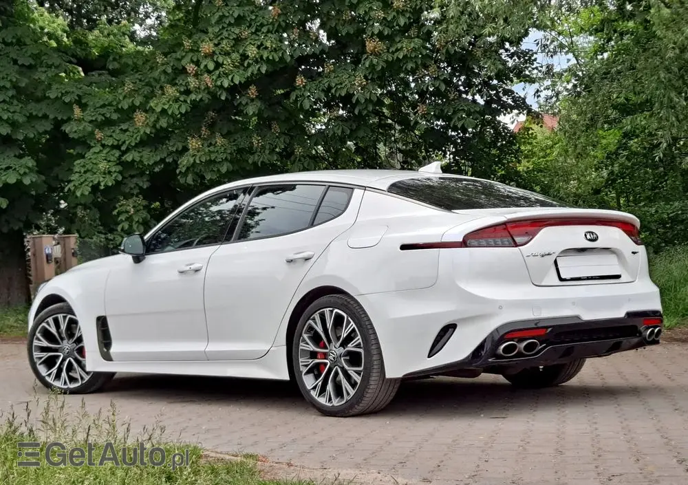KIA Stinger 3.3 T-GDI V6 GT Prestige Line AWD