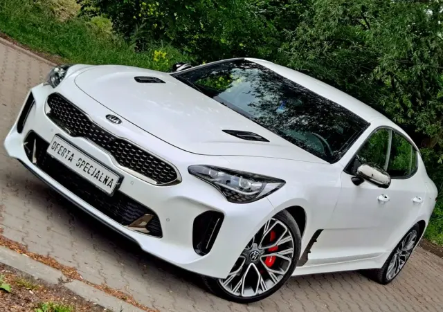 KIA Stinger 3.3 T-GDI V6 GT Prestige Line AWD